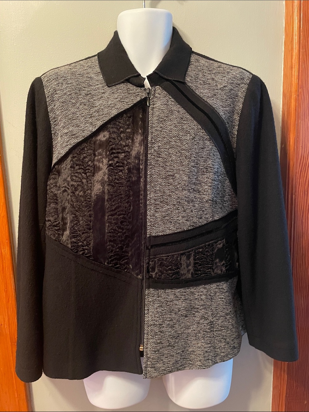 LUCIEN DAUNOIS Wool Black & Gray Zip-Front Mixed-Media Classic Jacket Blazer